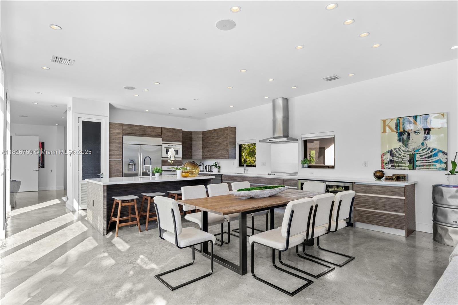 1009 NE 104th St Miami Shores, FL 33138