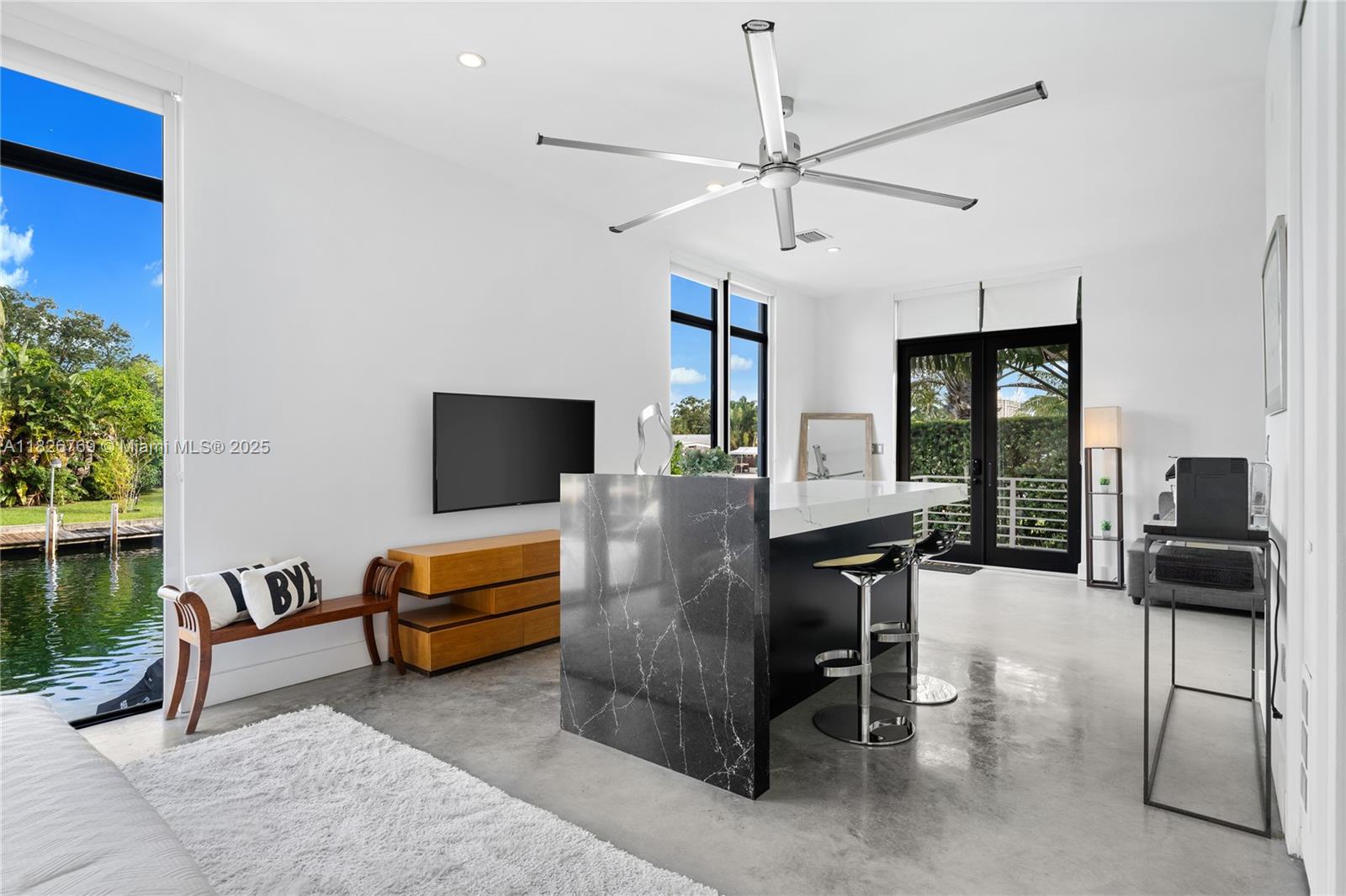 1009 NE 104th St Miami Shores, FL 33138