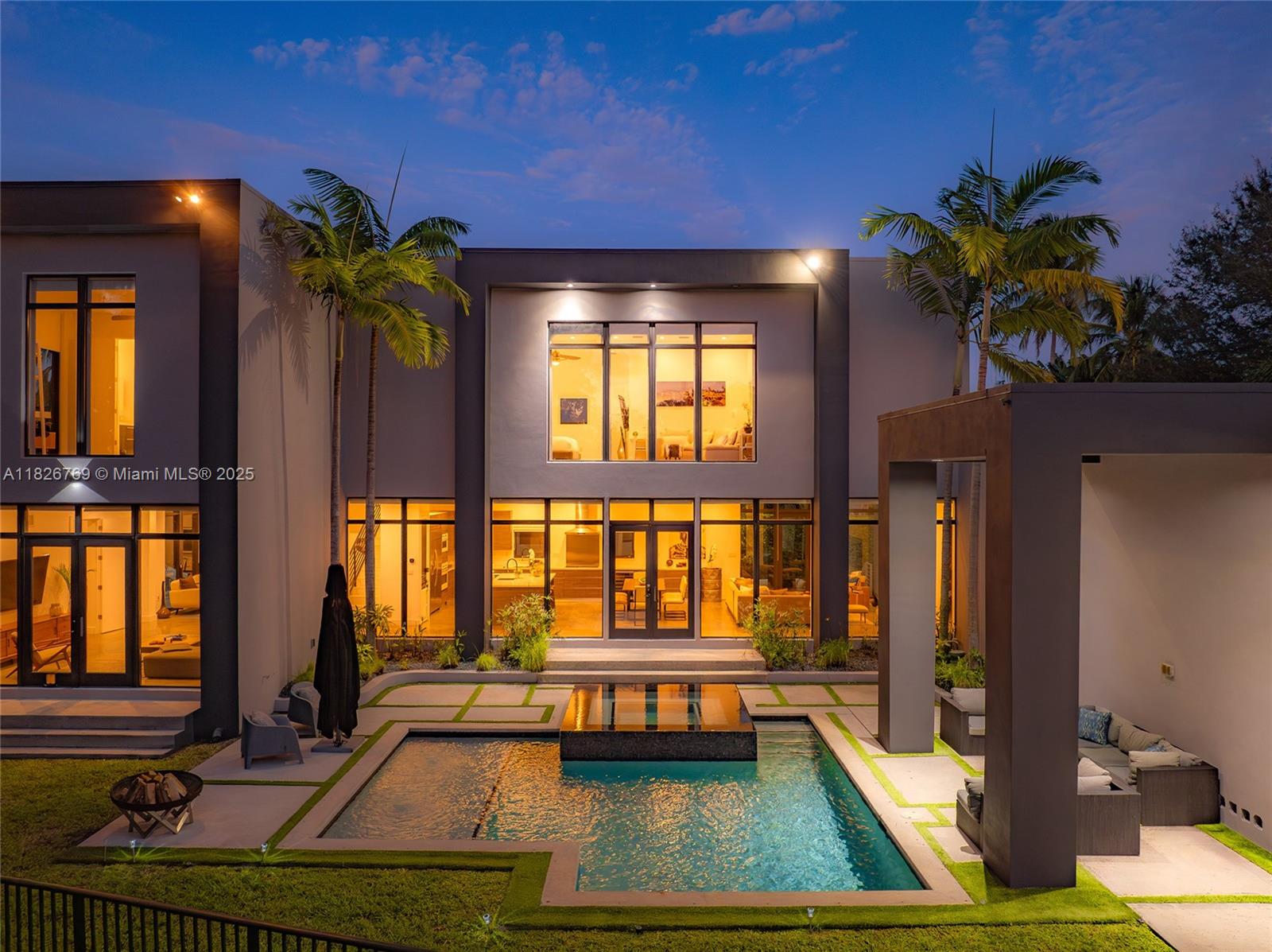 1009 NE 104th St Miami Shores, FL 33138