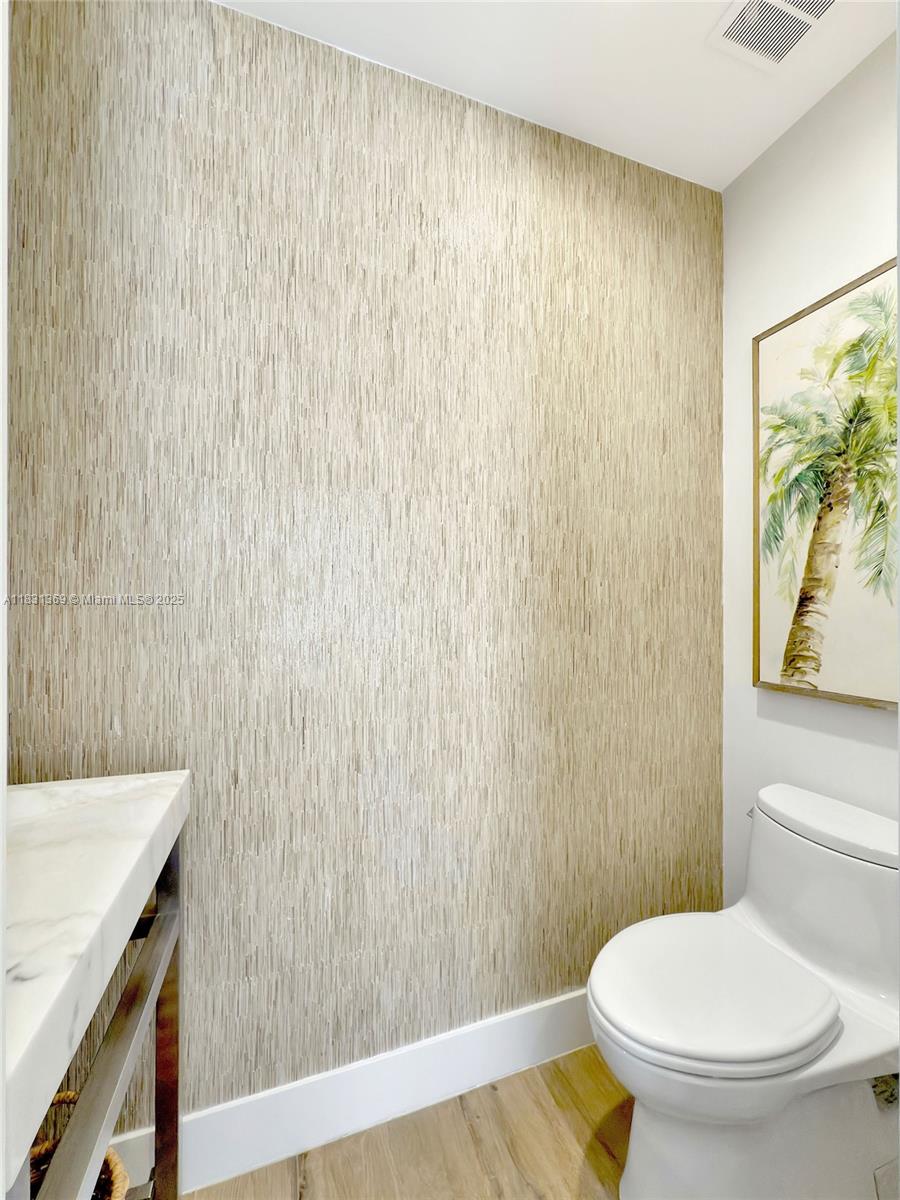 324 Balboa St Hollywood, FL 33019