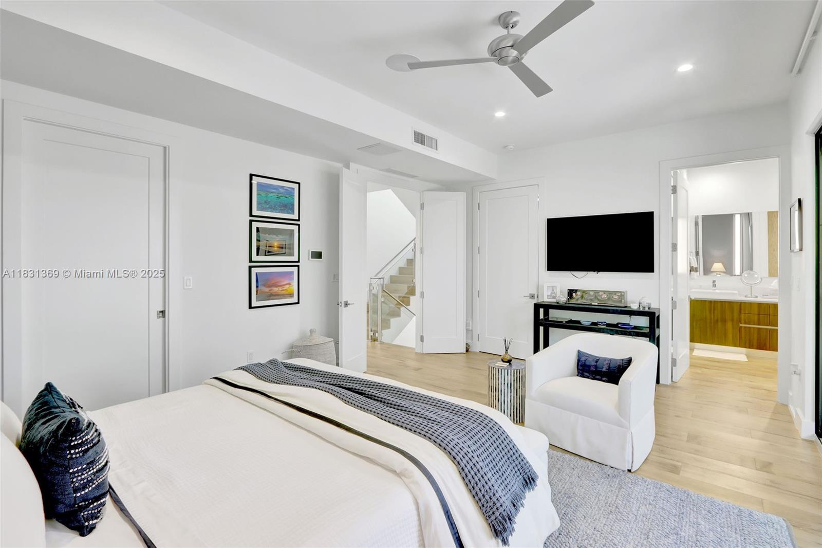 324 Balboa St Hollywood, FL 33019