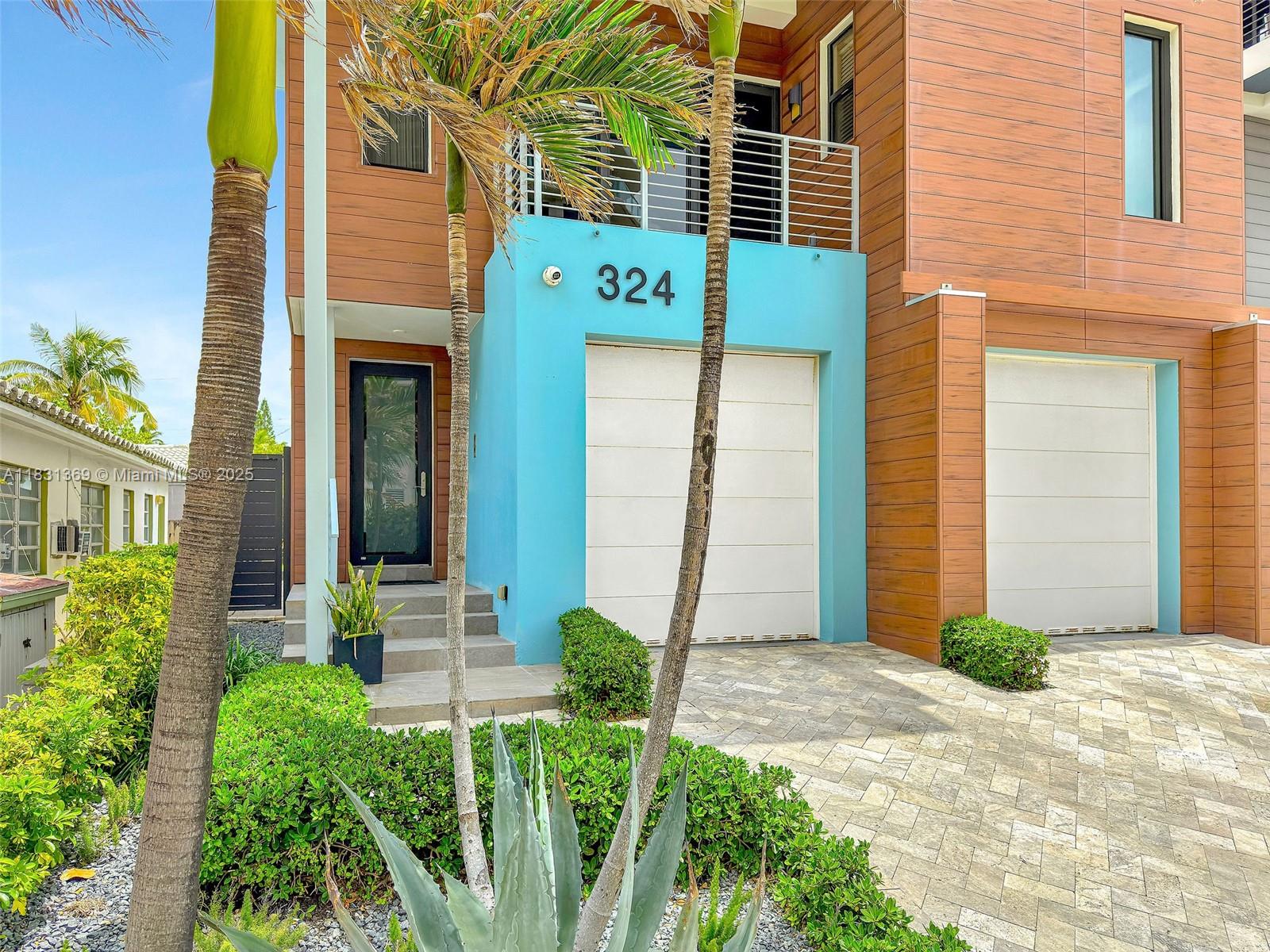 324 Balboa St Hollywood, FL 33019