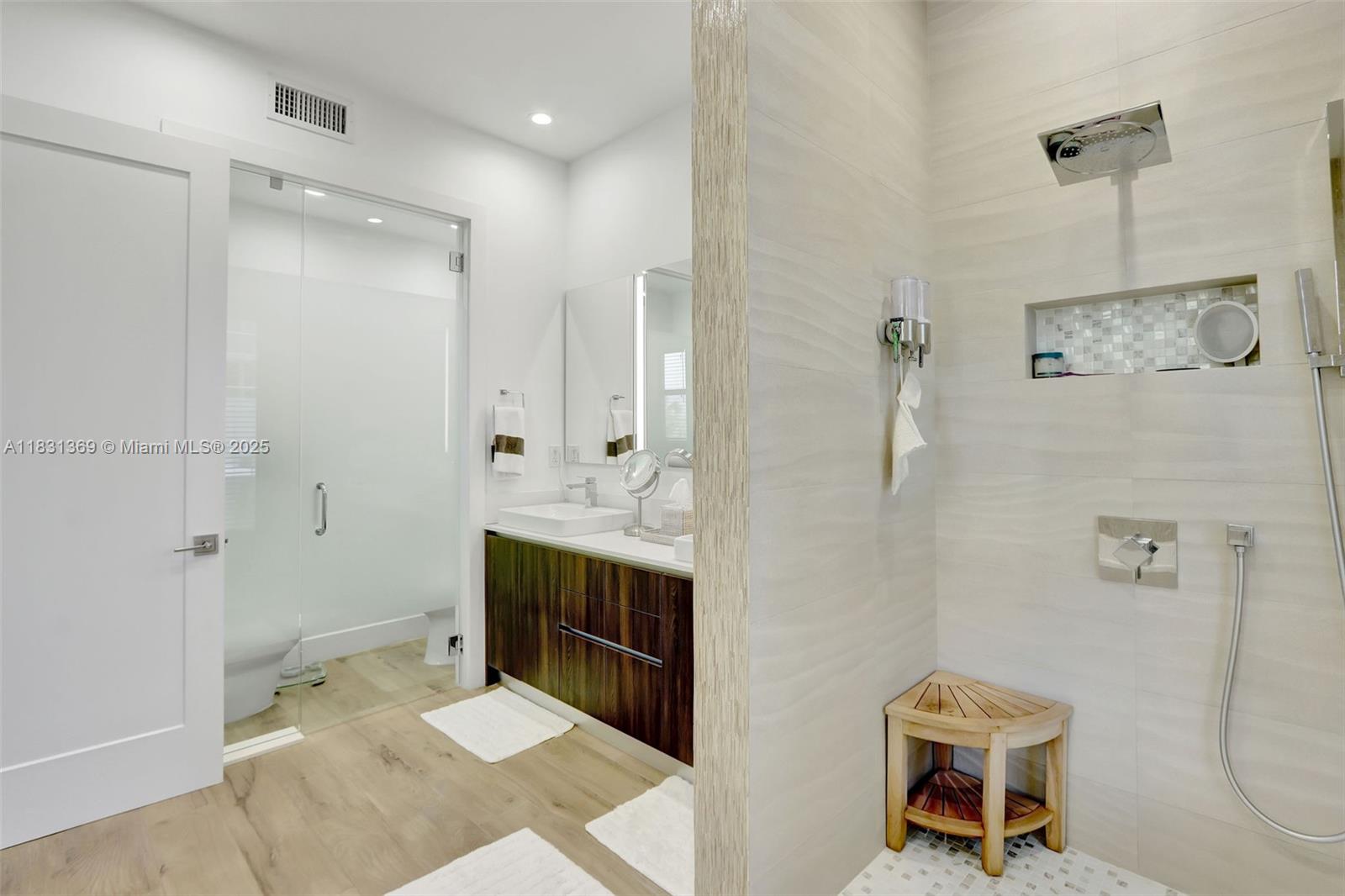 324 Balboa St Hollywood, FL 33019