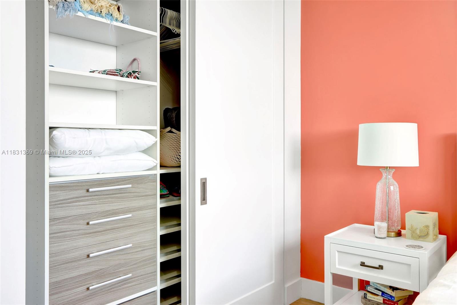 324 Balboa St Hollywood, FL 33019