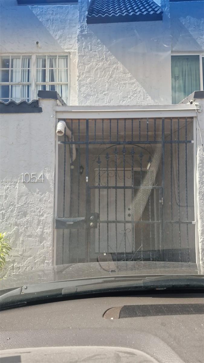 1054 W 44th Ter #50