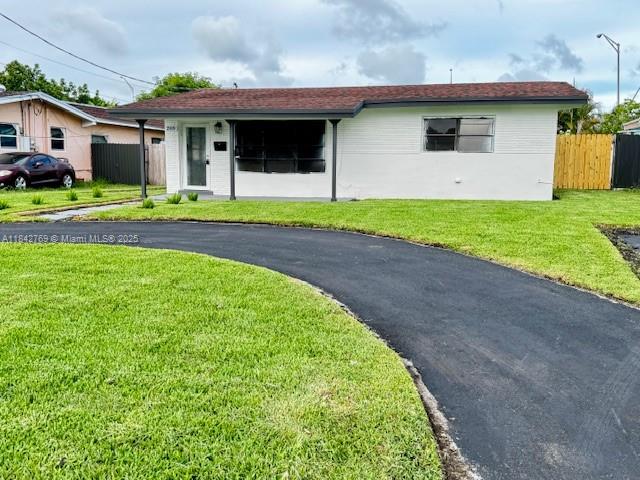 2919 Acapulco Dr