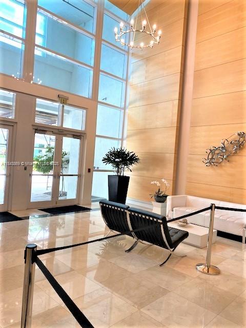image City 24 Condo2