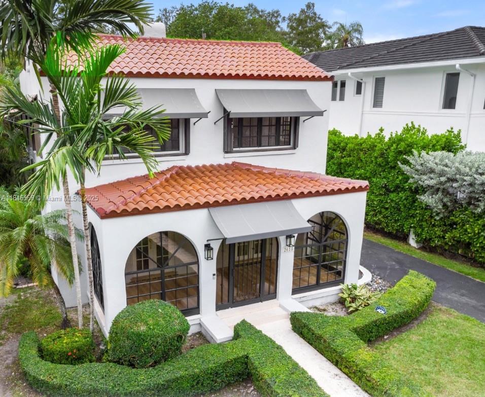 2618 Alhambra Cir