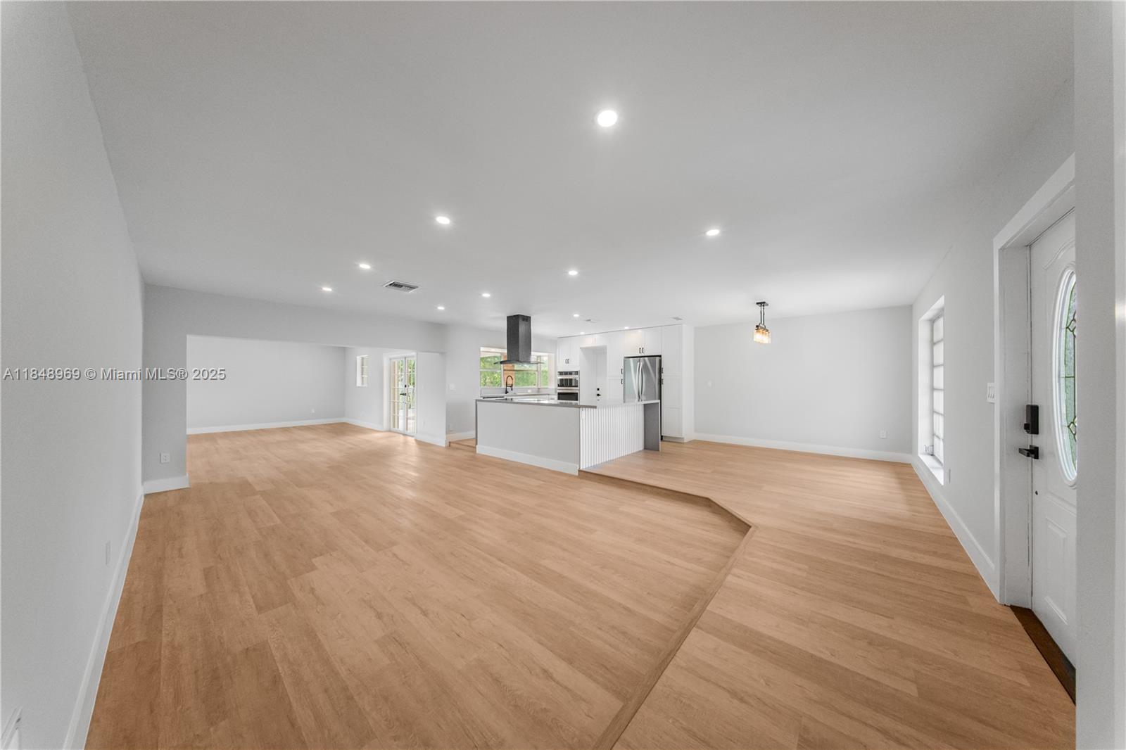 10420 SW 98th St Miami, FL 33176