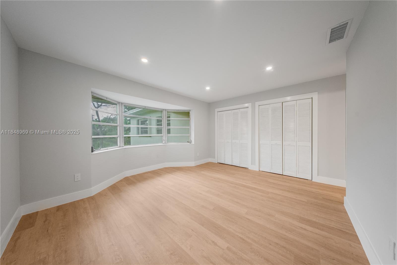 10420 SW 98th St Miami, FL 33176