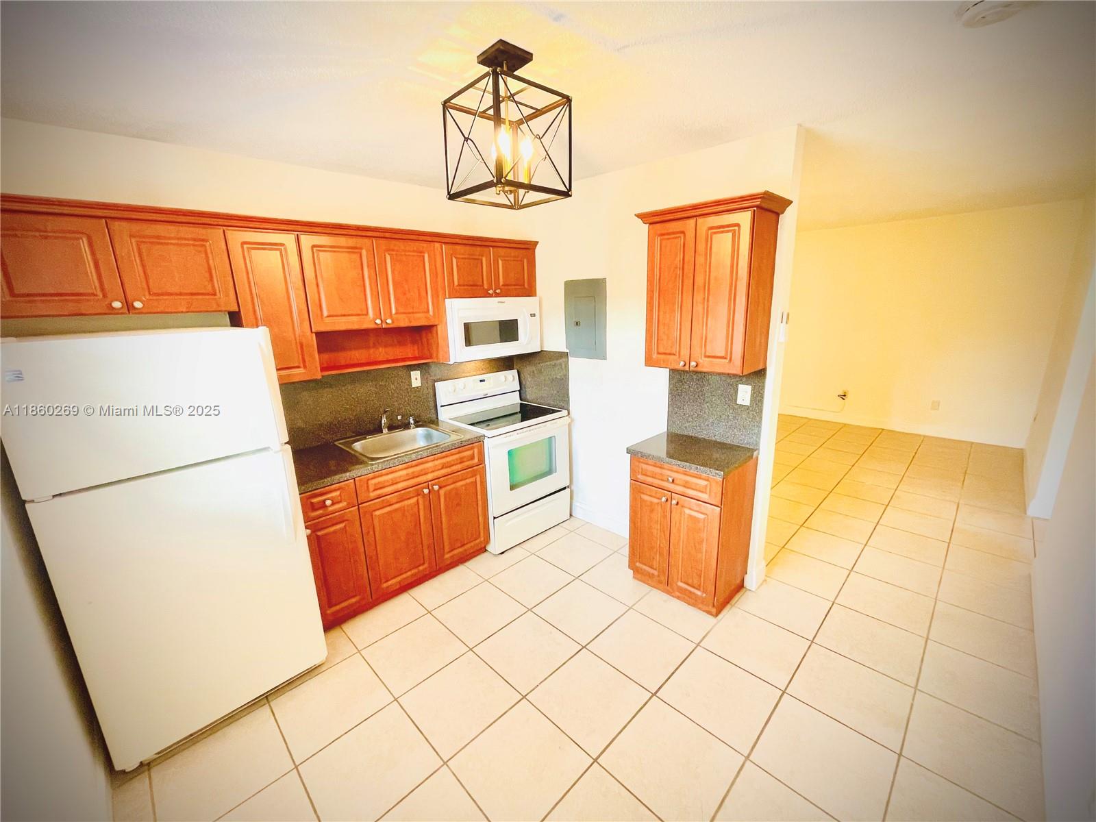 47 NW 47th Ave #14