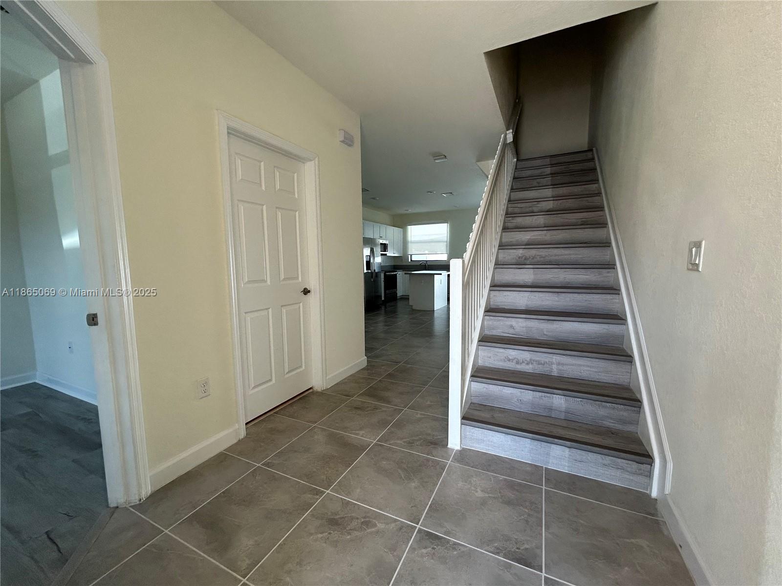10622 W 33rd Way