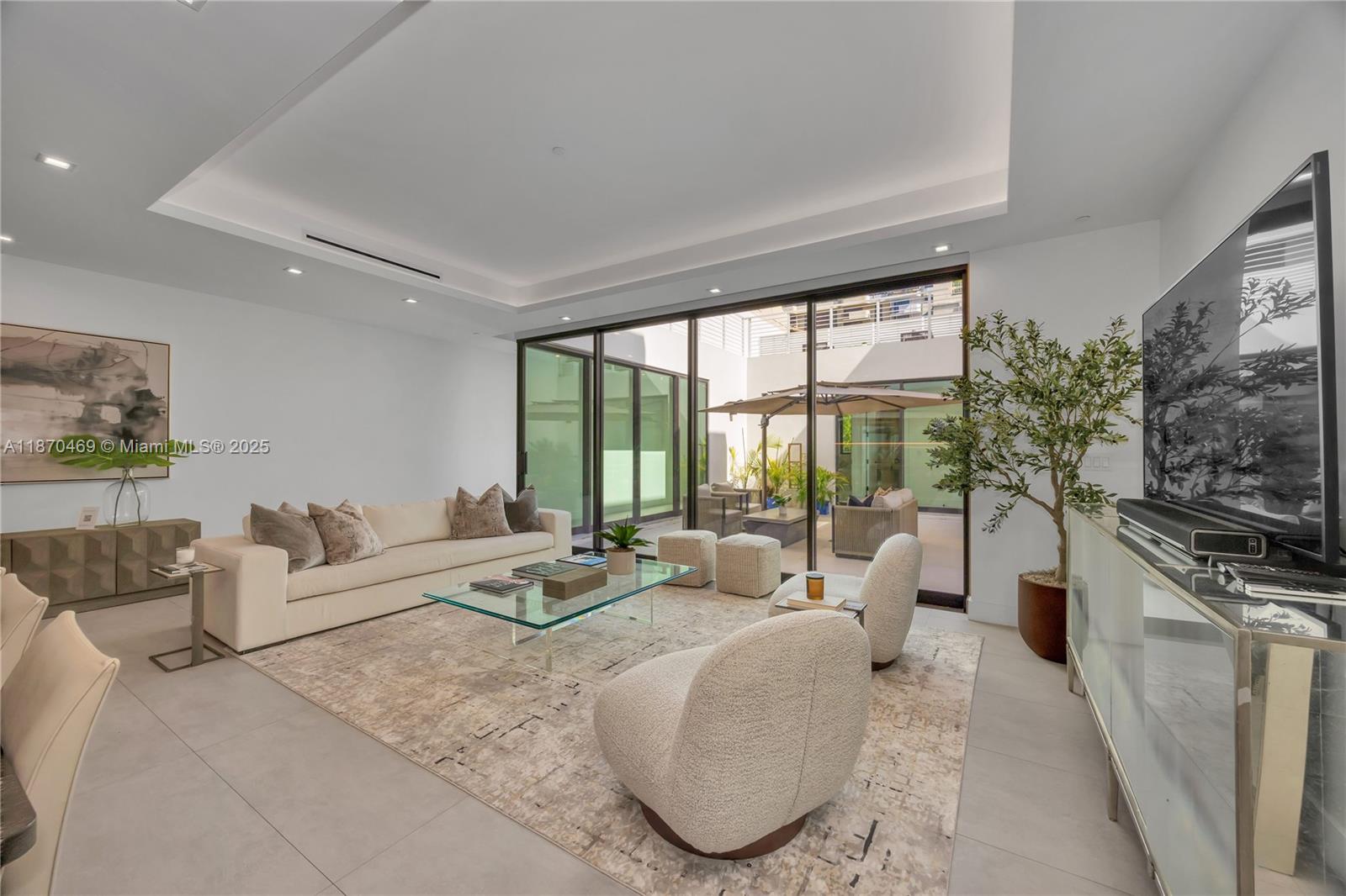 617 Almeria Ave Coral Gables, FL 33134