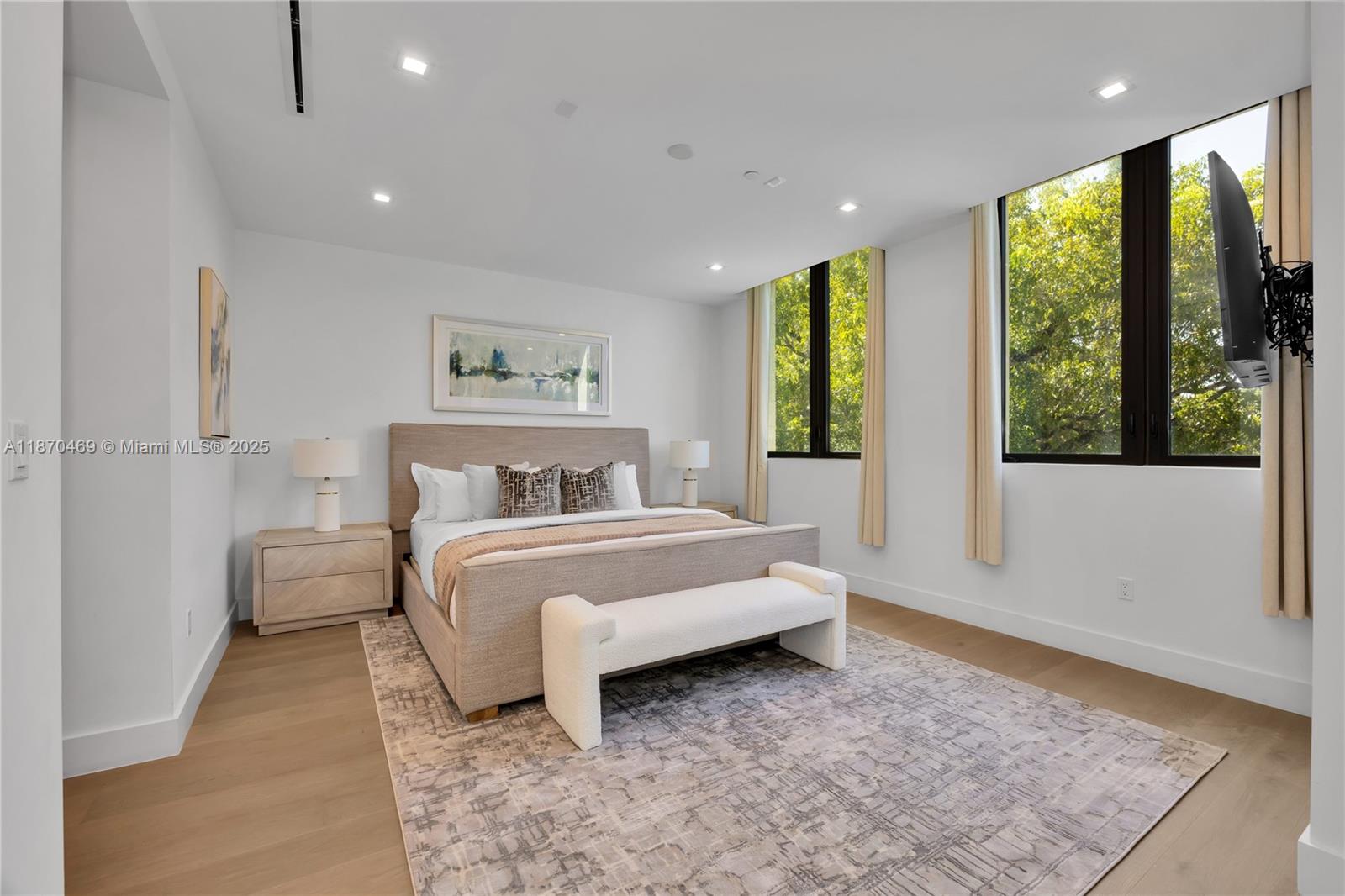 617 Almeria Ave Coral Gables, FL 33134