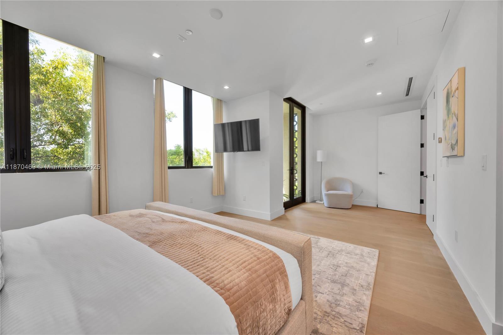 617 Almeria Ave Coral Gables, FL 33134