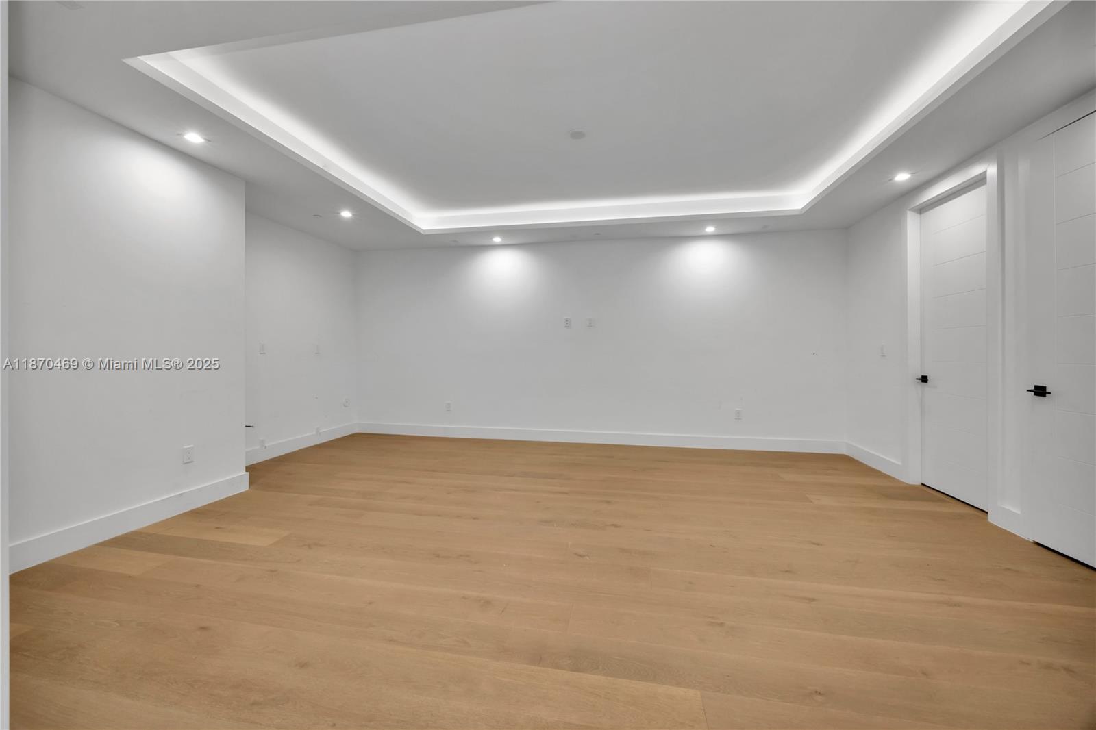 617 Almeria Ave Coral Gables, FL 33134