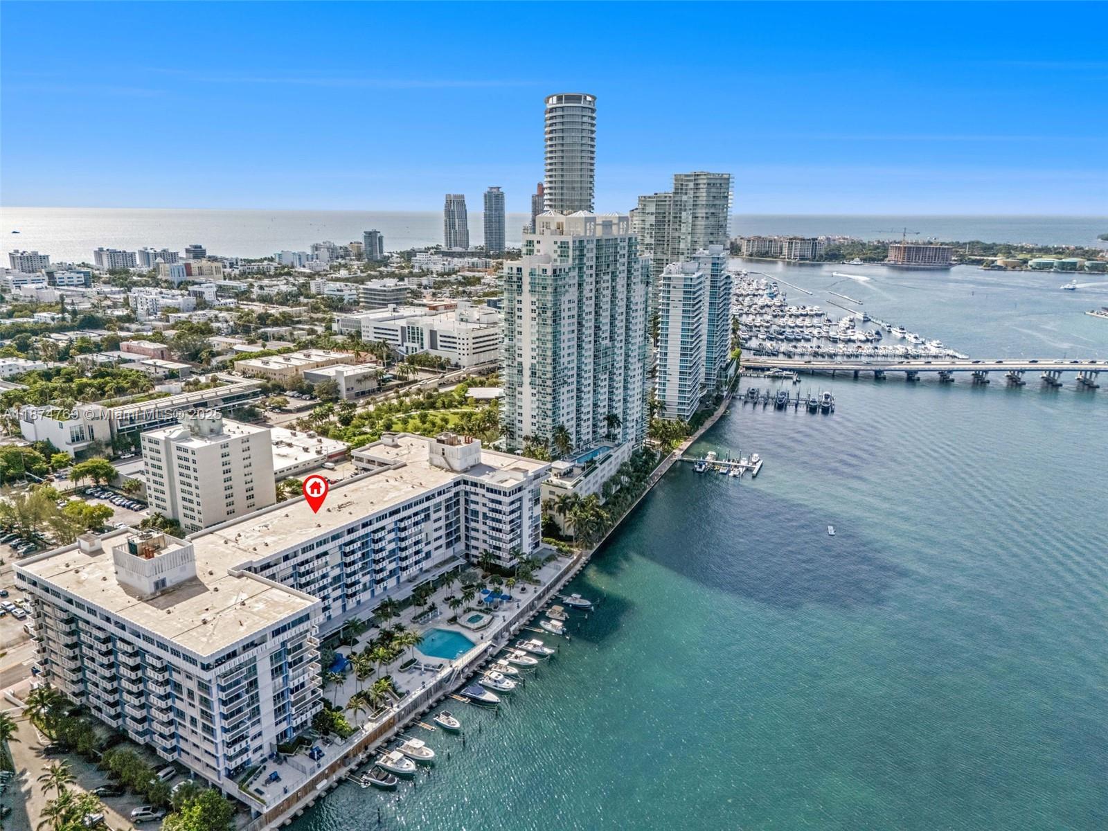 image SOUTH BAY CLUB CONDO16