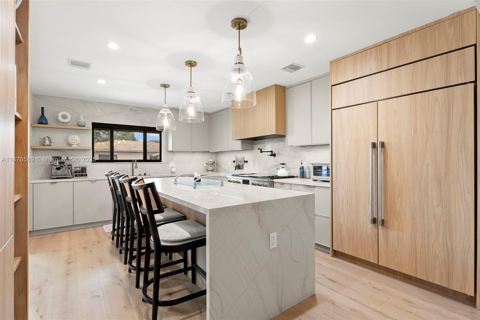 10560 NE 2nd Ct Miami Shores, FL 33138