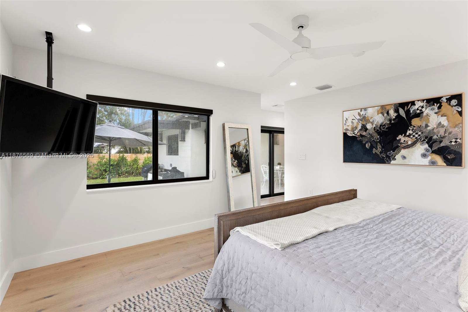 10560 NE 2nd Ct Miami Shores, FL 33138