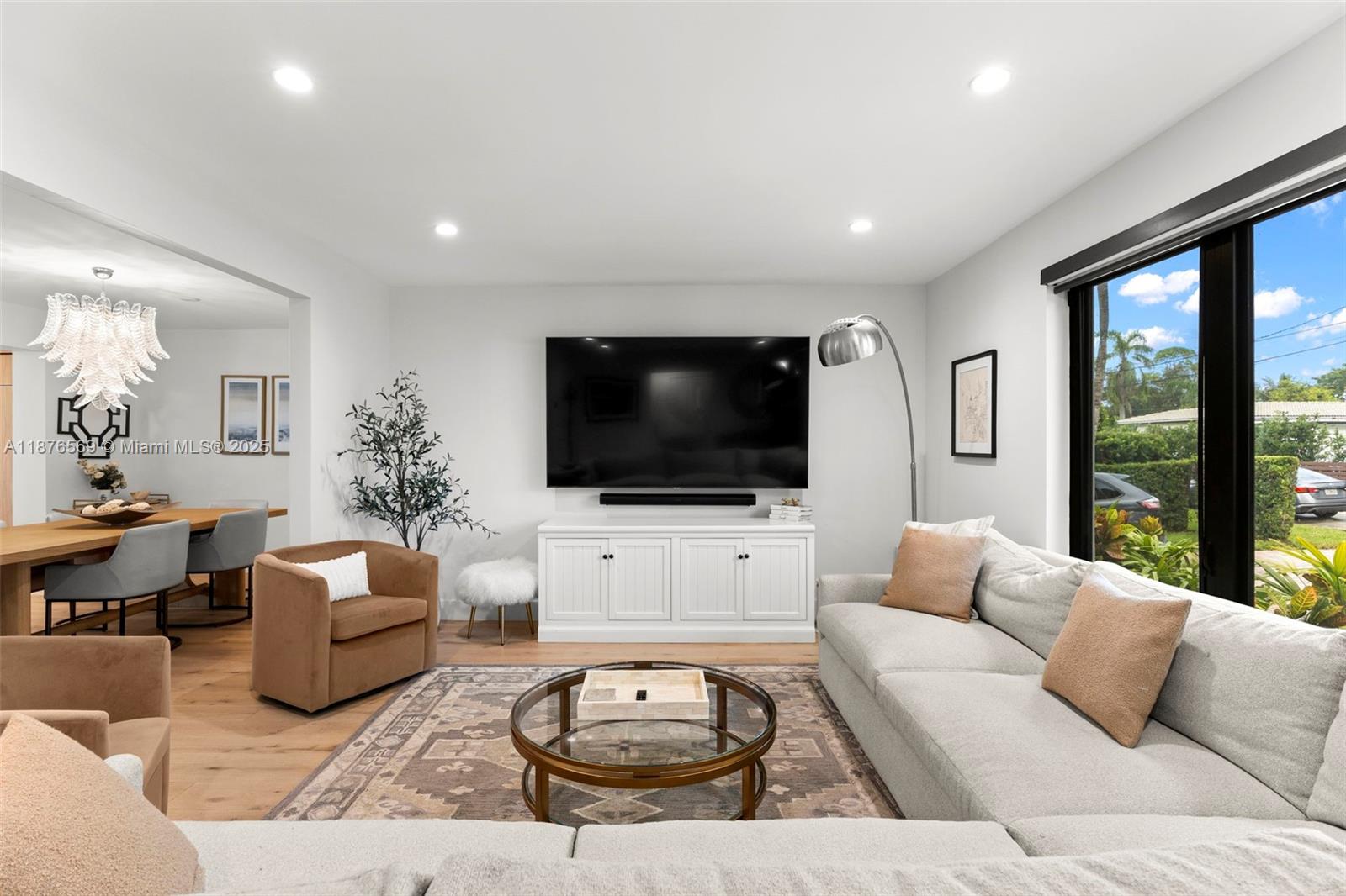 10560 NE 2nd Ct Miami Shores, FL 33138