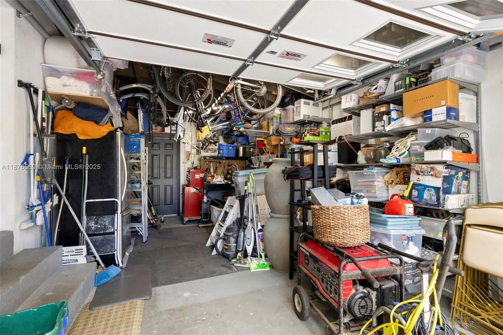 10560 NE 2nd Ct Miami Shores, FL 33138