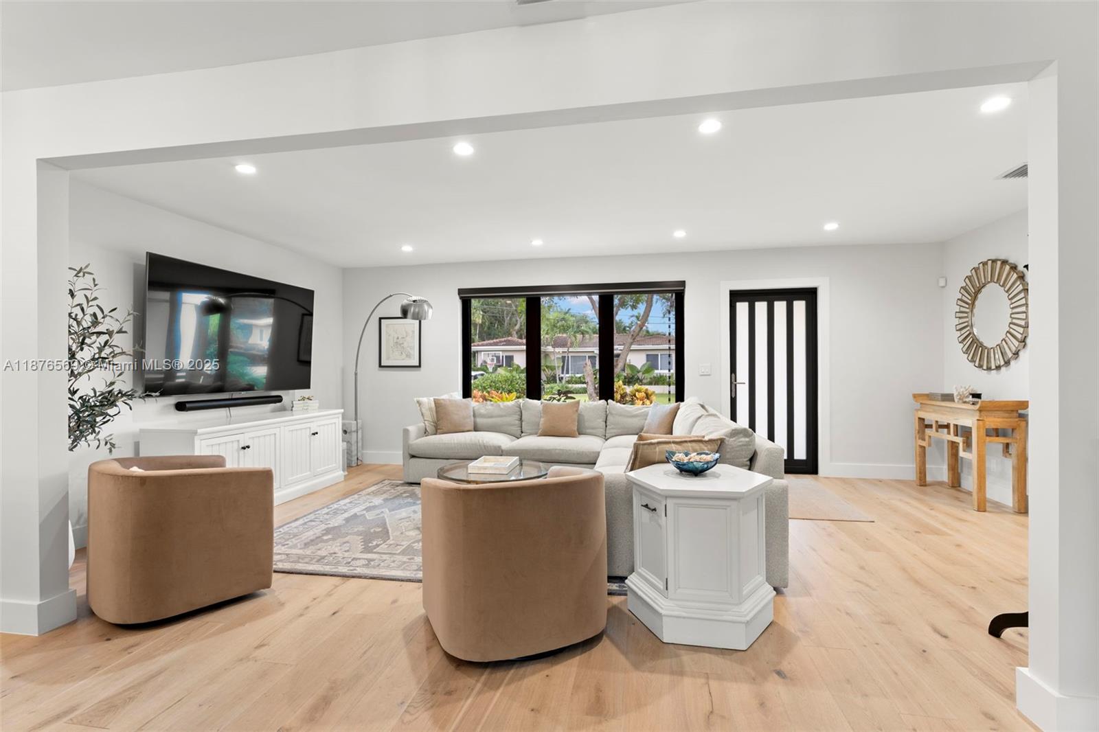 10560 NE 2nd Ct Miami Shores, FL 33138