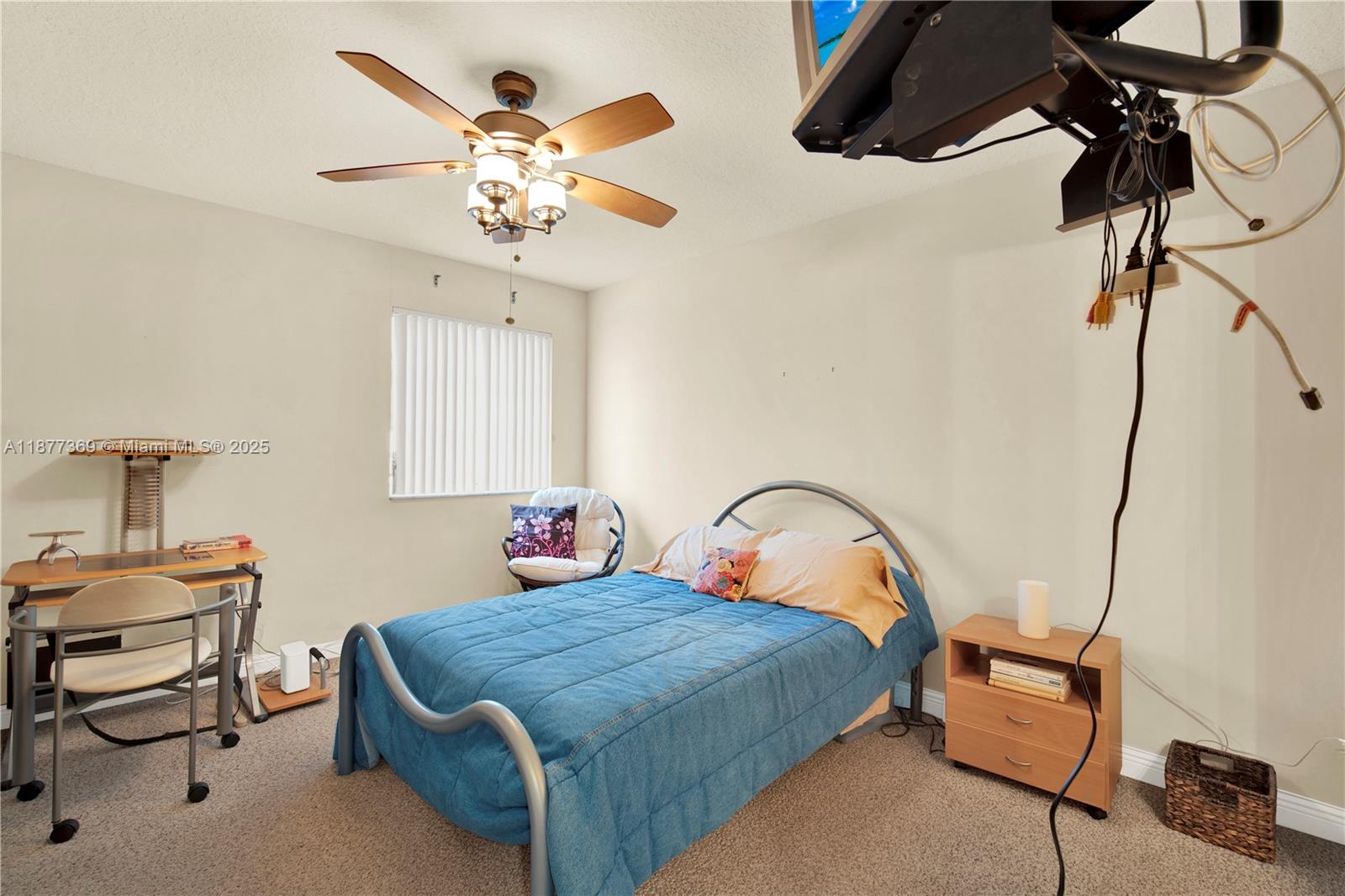 8210 NW 10th St #14,Miami, FL 33126