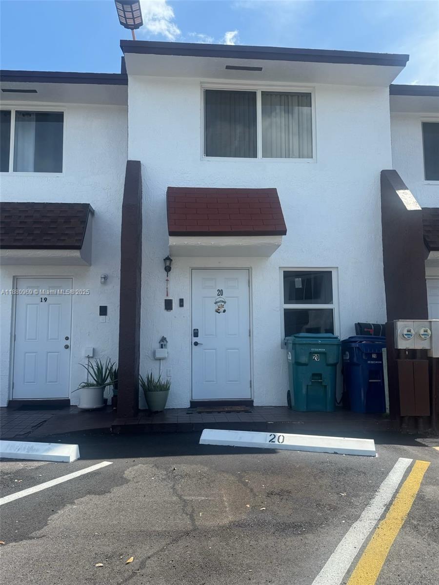 401 SW 109th Ave #20