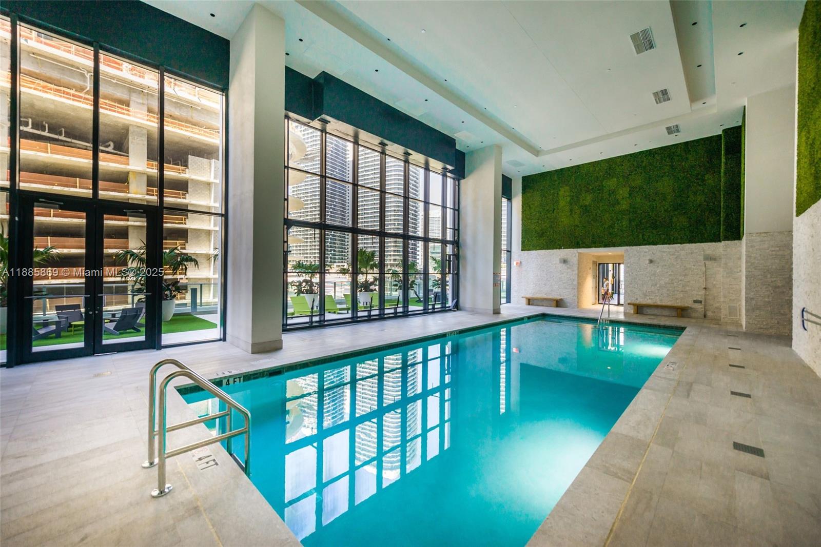 image 1010 Brickell Condo38