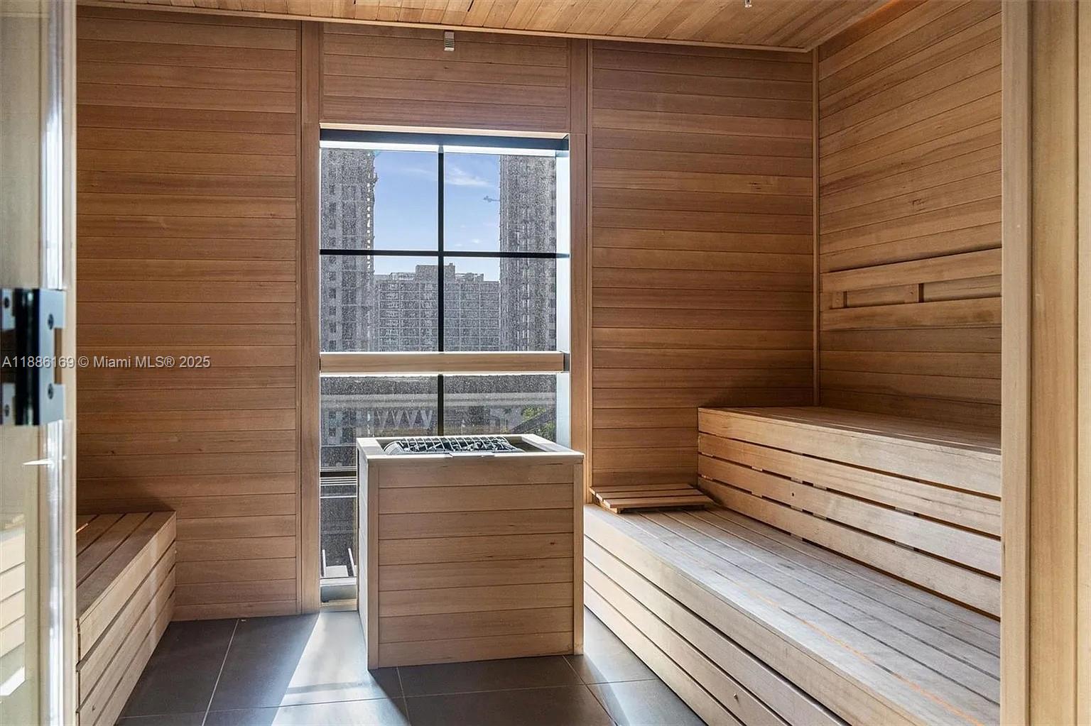 image Natiivo / Gale Residences17