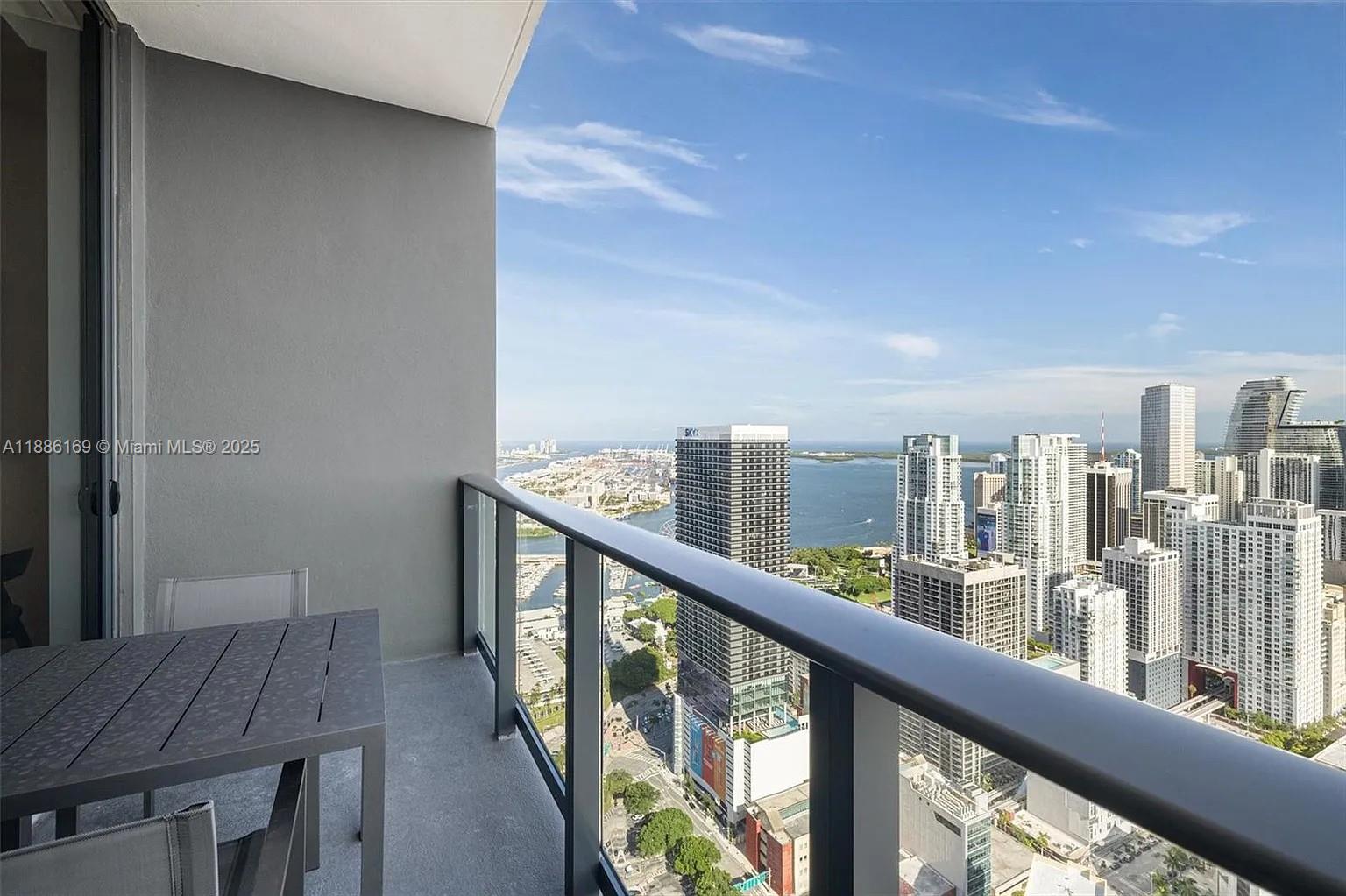 image Natiivo / Gale Residences6