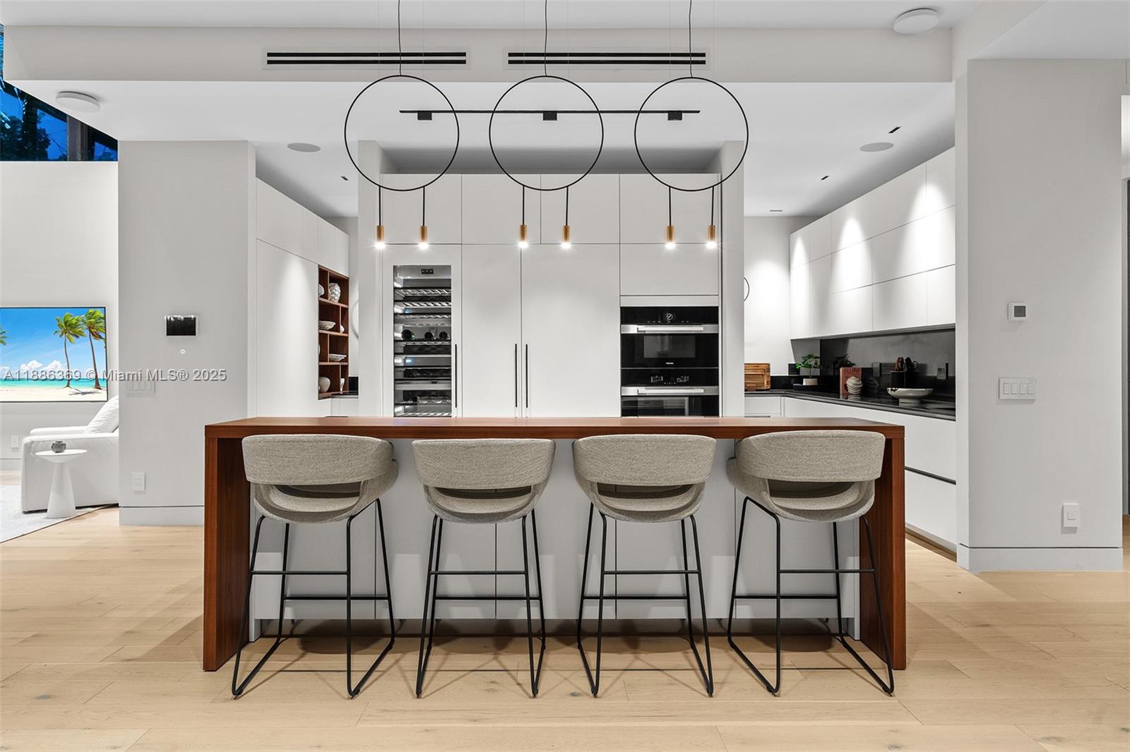 3306 NE 16th St Fort Lauderdale, FL 33304