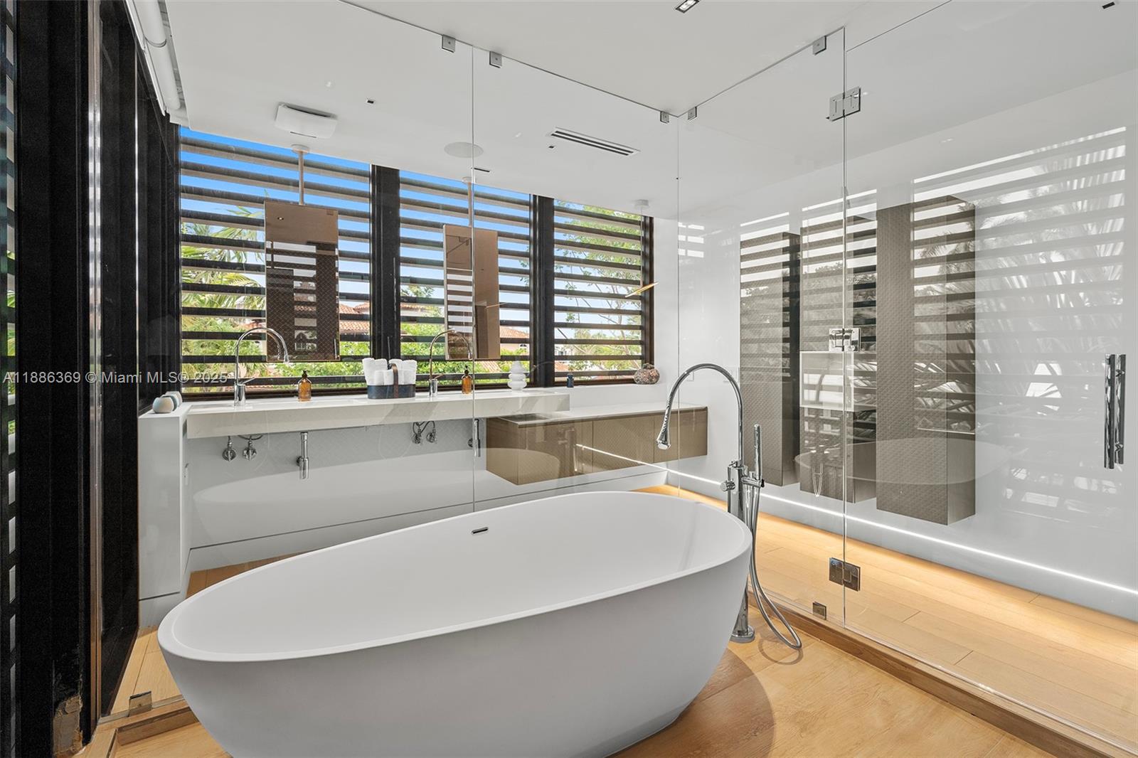 3306 NE 16th St Fort Lauderdale, FL 33304