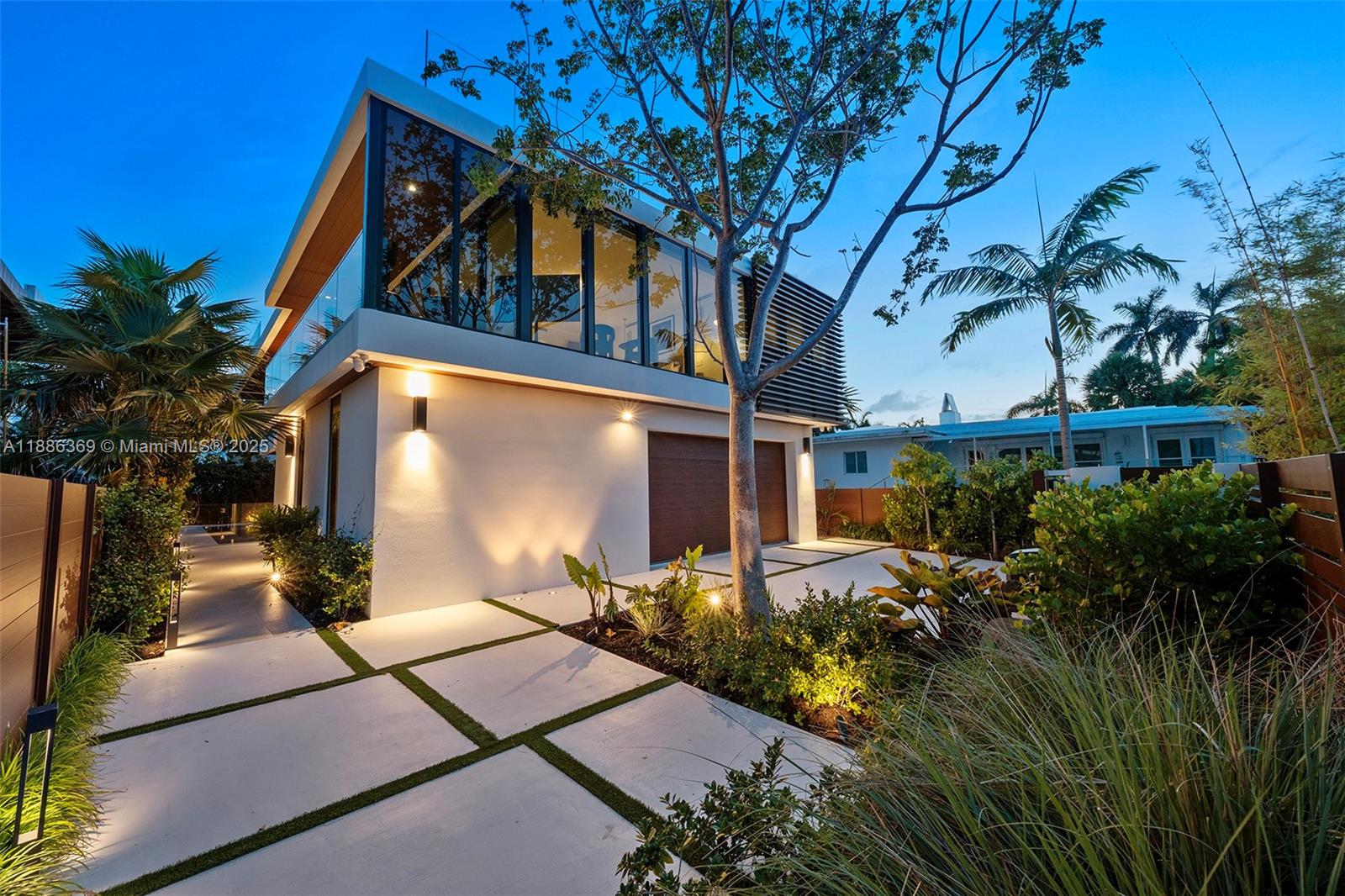 3306 NE 16th St Fort Lauderdale, FL 33304