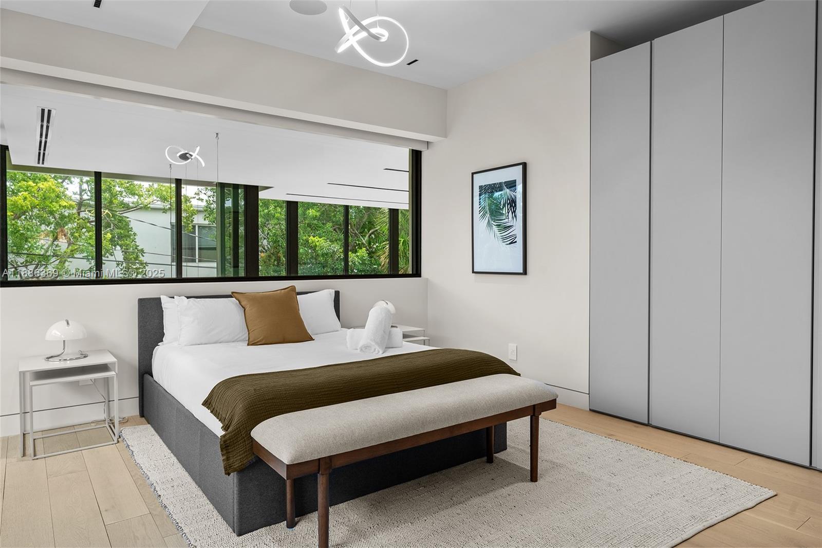 3306 NE 16th St Fort Lauderdale, FL 33304