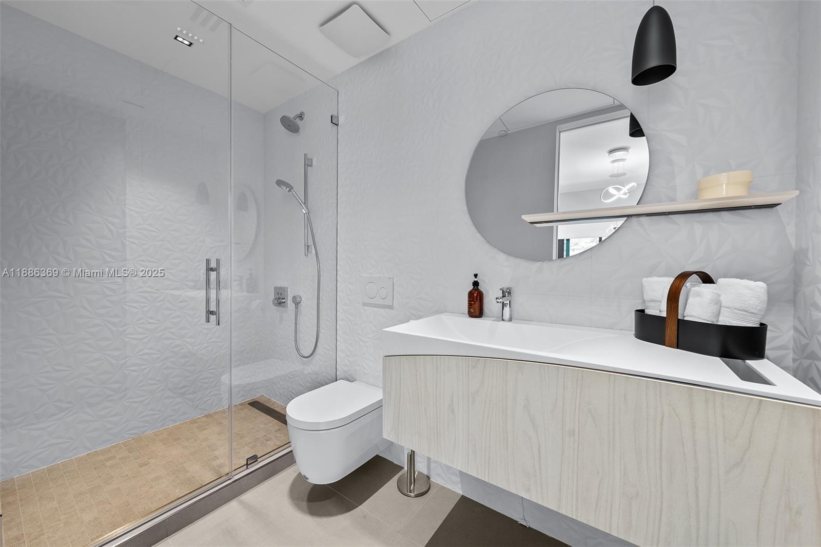 3306 NE 16th St Fort Lauderdale, FL 33304