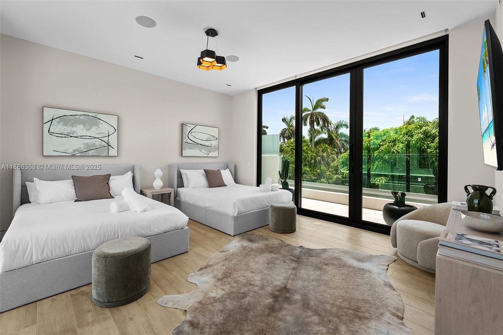 3306 NE 16th St Fort Lauderdale, FL 33304