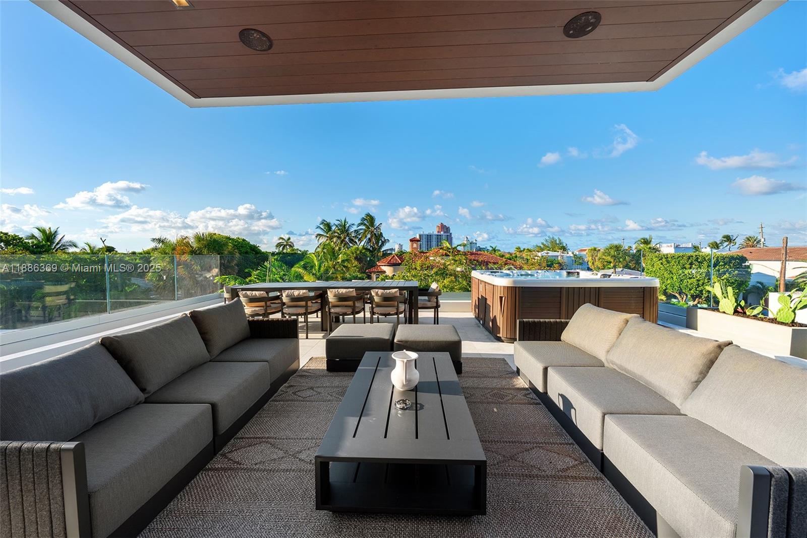 3306 NE 16th St Fort Lauderdale, FL 33304