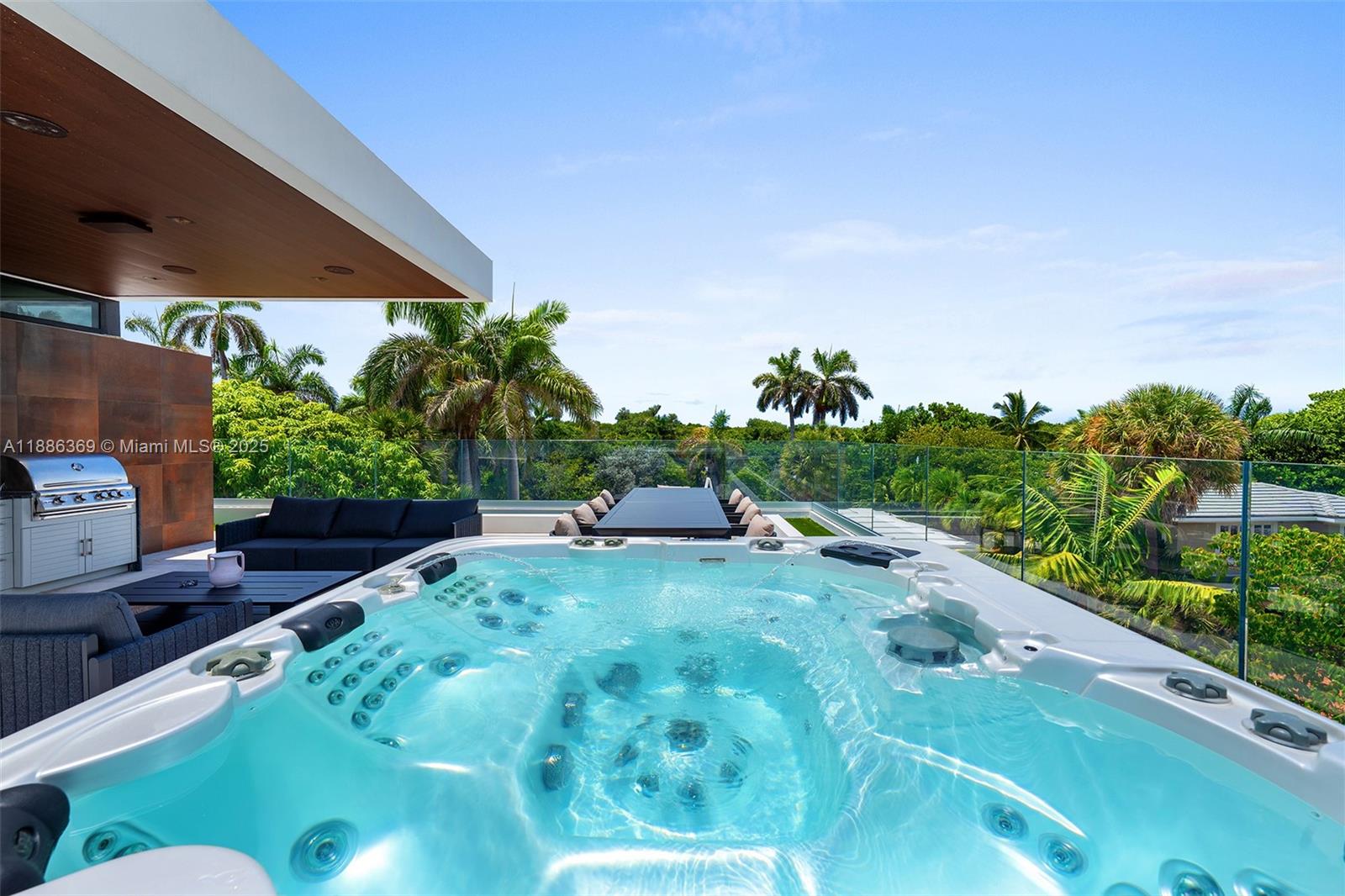 3306 NE 16th St Fort Lauderdale, FL 33304