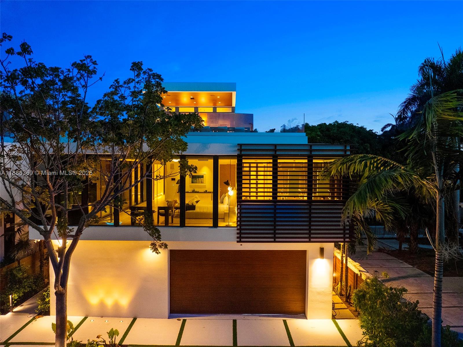 3306 NE 16th St Fort Lauderdale, FL 33304