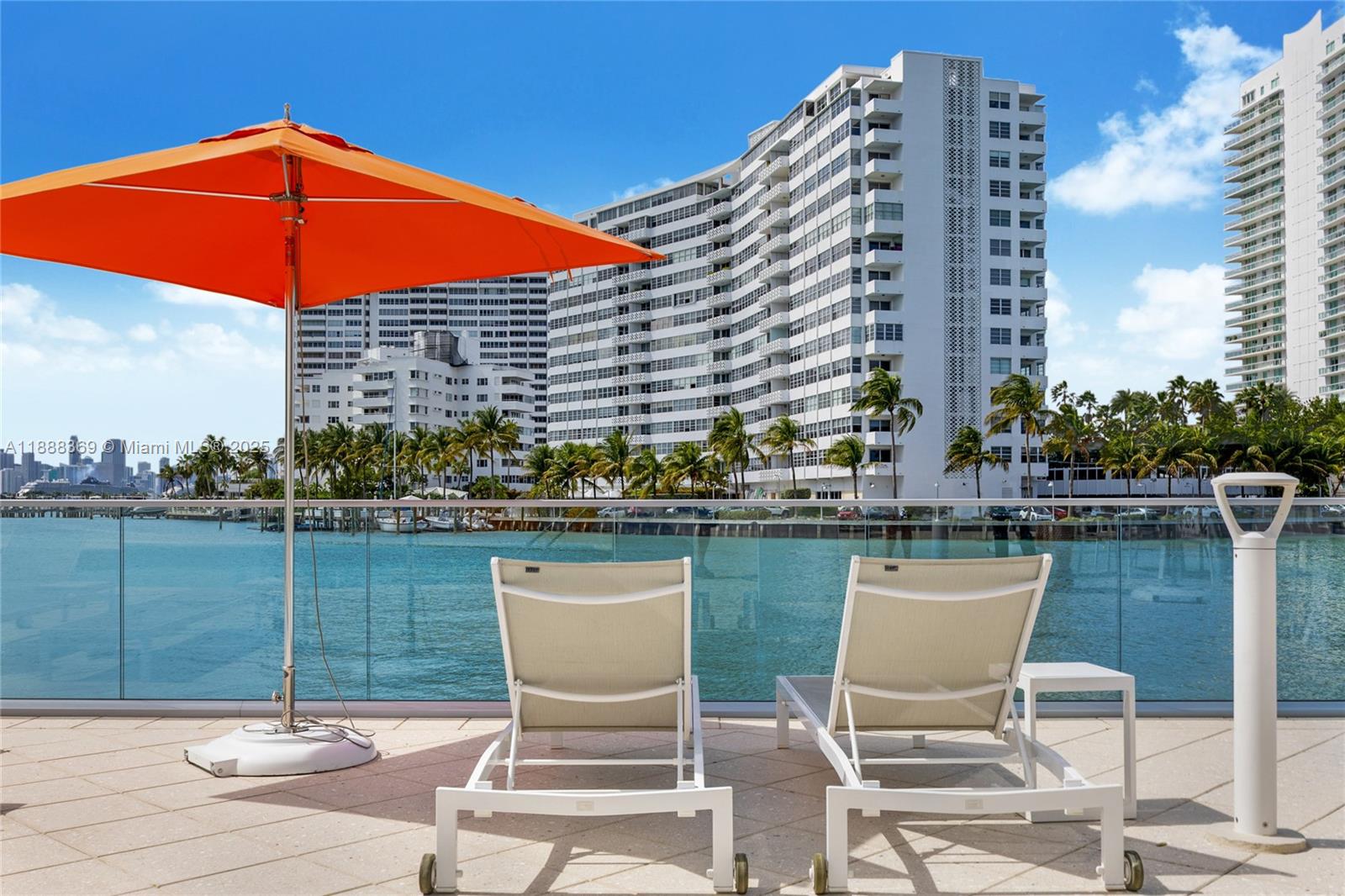 1450 Lincoln Rd #606
