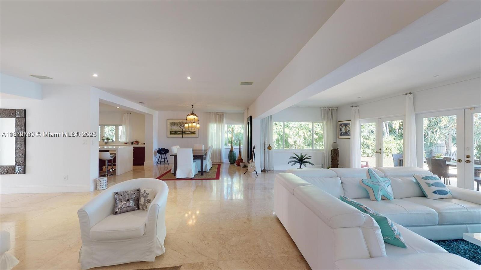 6015 Pine Tree Dr Miami Beach, FL 33140 6015 Pine Tree Dr Miami Beach, FL 33140