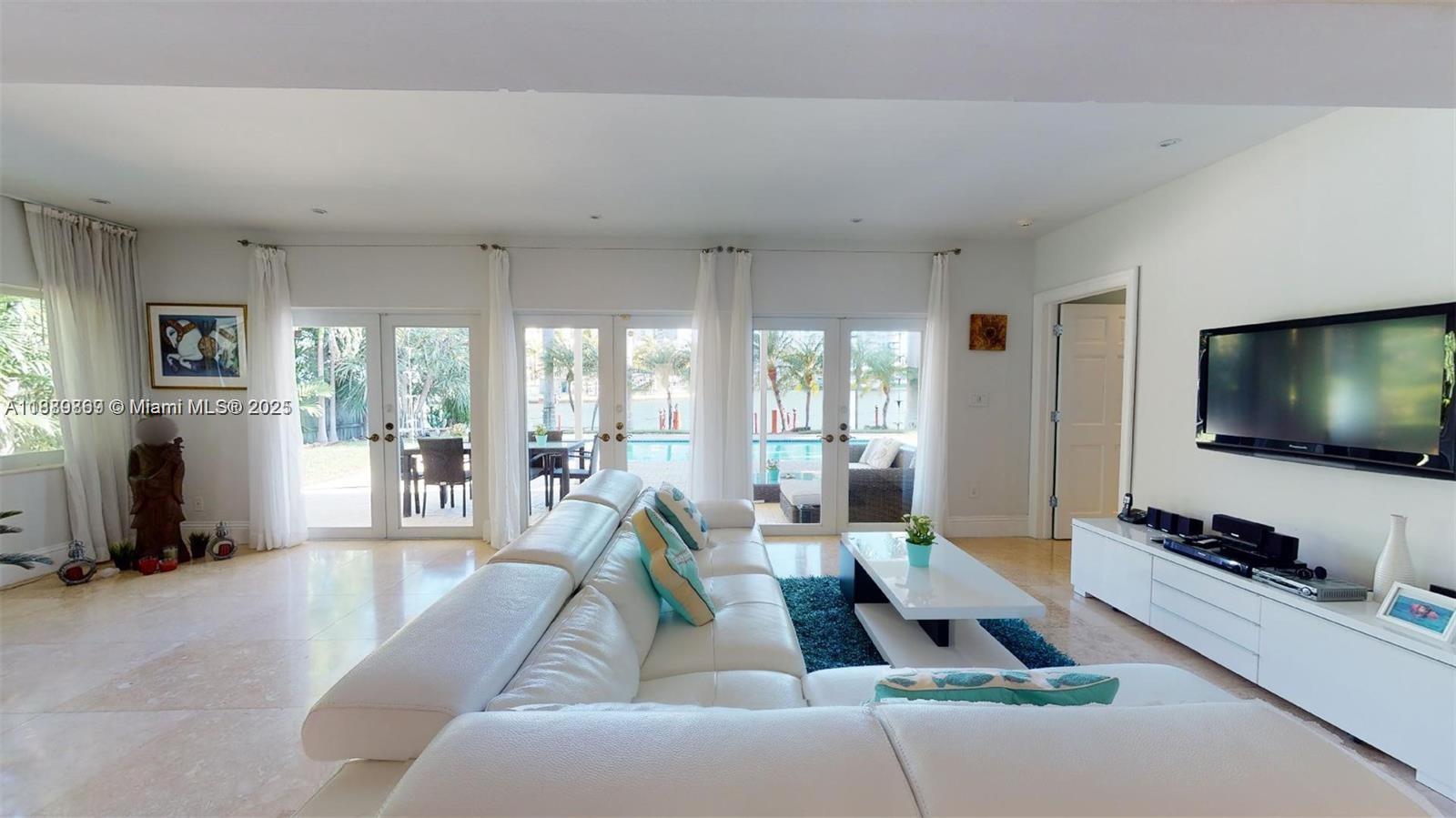 6015 Pine Tree Dr Miami Beach, FL 33140 6015 Pine Tree Dr Miami Beach, FL 33140