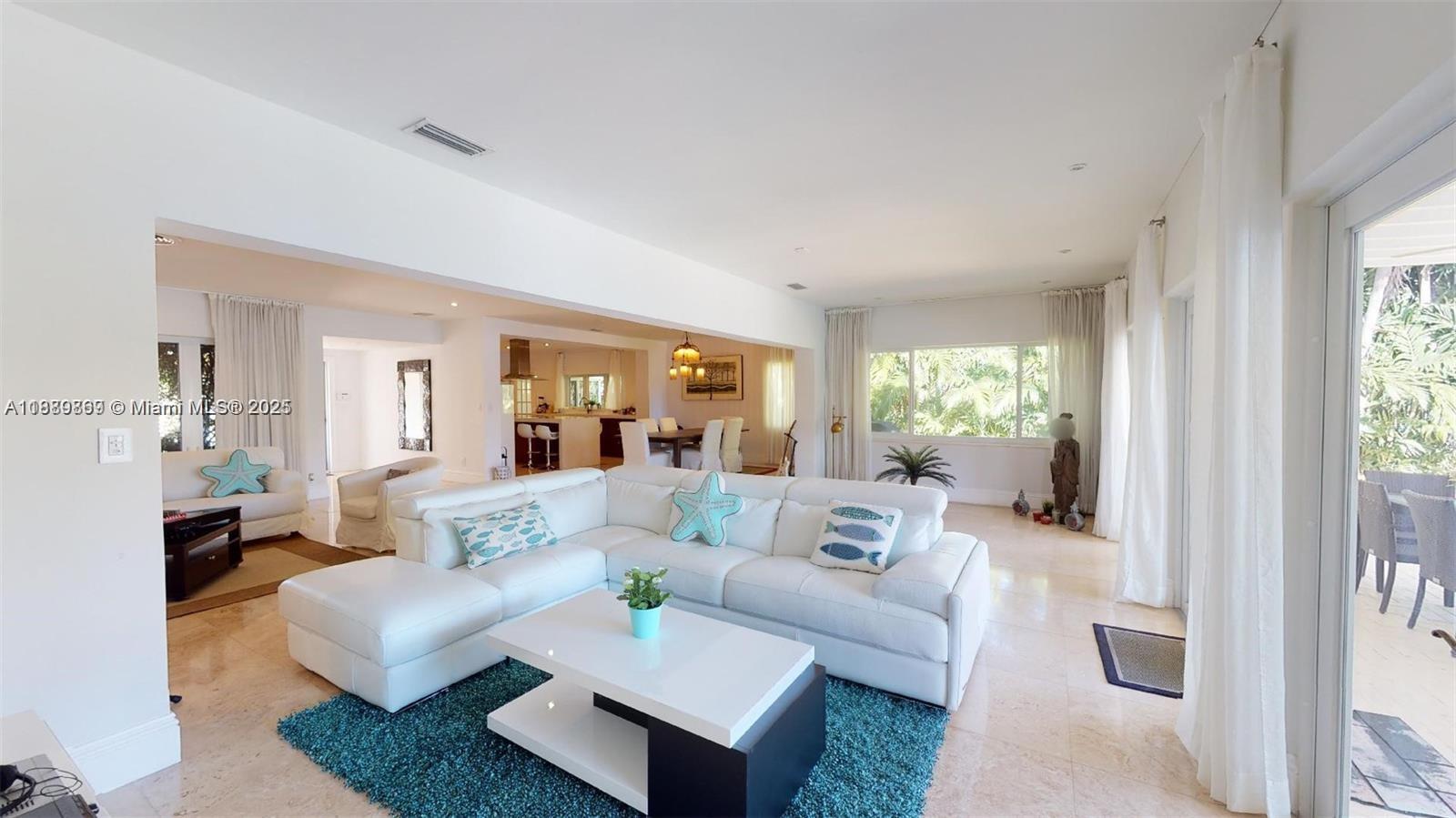 6015 Pine Tree Dr Miami Beach, FL 33140 6015 Pine Tree Dr Miami Beach, FL 33140
