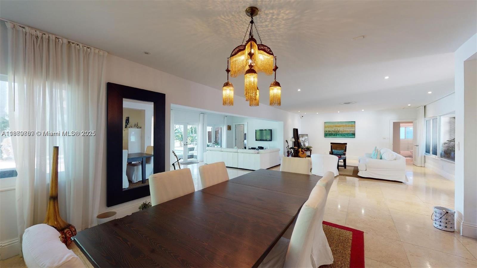 6015 Pine Tree Dr Miami Beach, FL 33140 6015 Pine Tree Dr Miami Beach, FL 33140