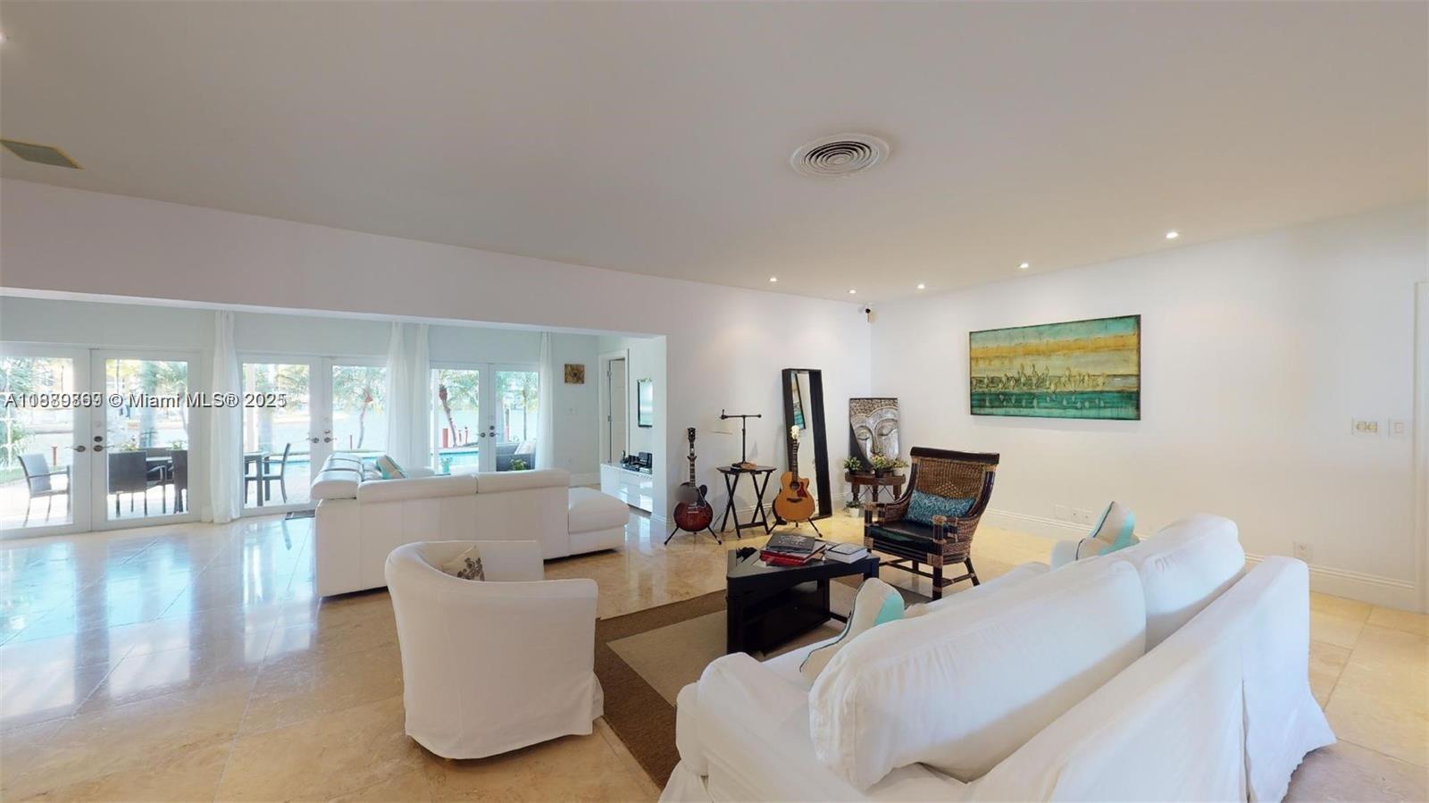 6015 Pine Tree Dr Miami Beach, FL 33140 6015 Pine Tree Dr Miami Beach, FL 33140
