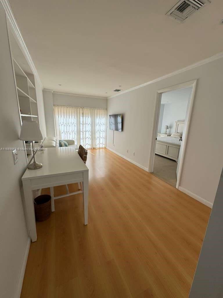 6015 Pine Tree Dr Miami Beach, FL 33140 6015 Pine Tree Dr Miami Beach, FL 33140