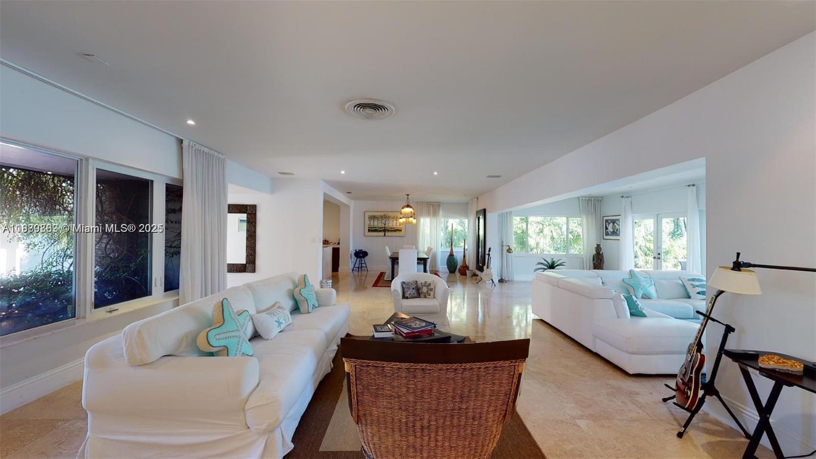 6015 Pine Tree Dr Miami Beach, FL 33140 6015 Pine Tree Dr Miami Beach, FL 33140