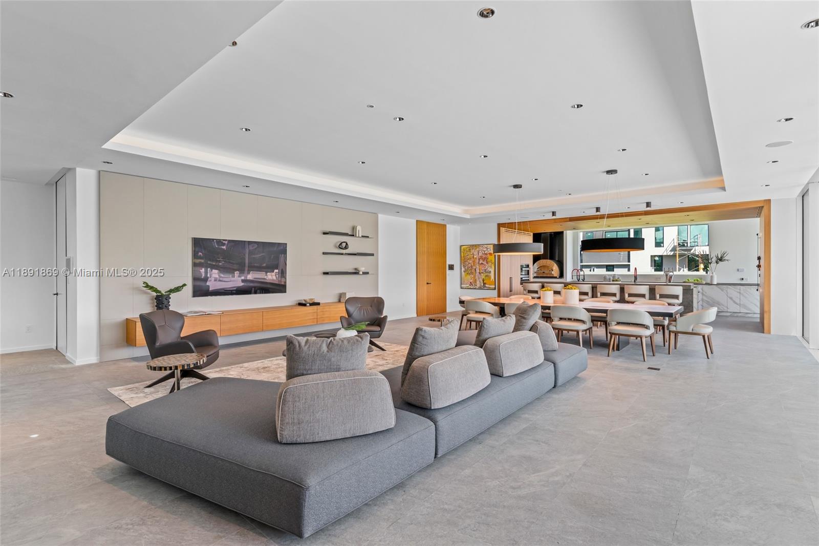 2131 NE 15th St Fort Lauderdale, FL 33304