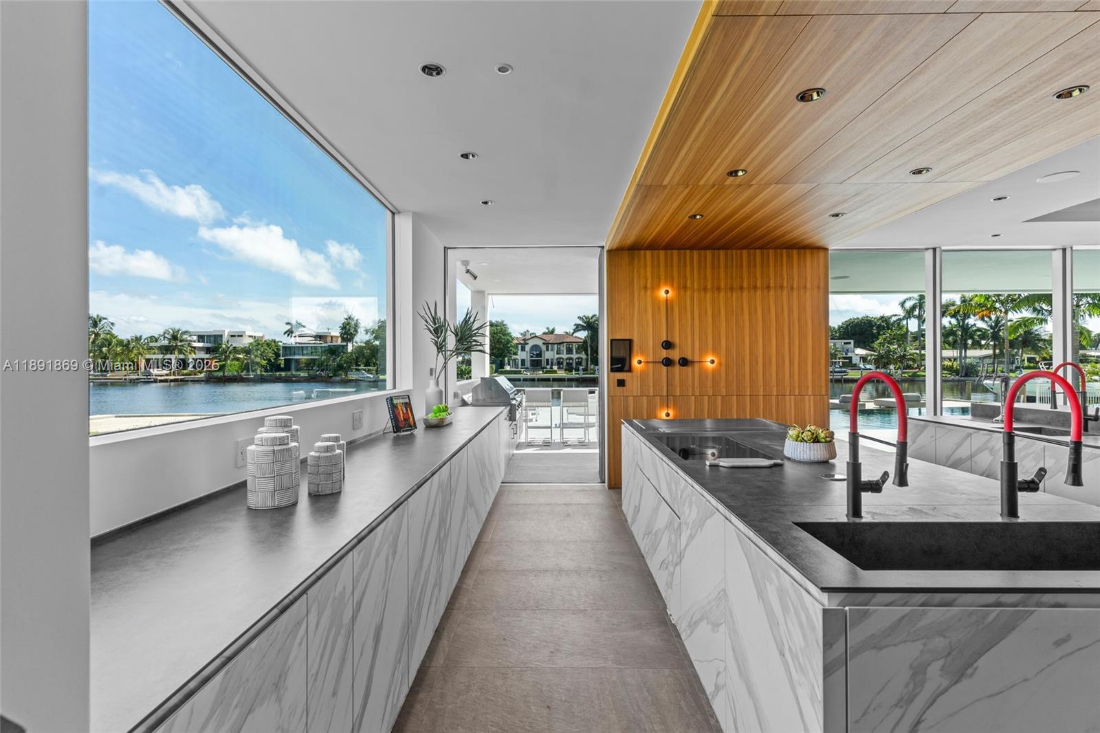 2131 NE 15th St Fort Lauderdale, FL 33304